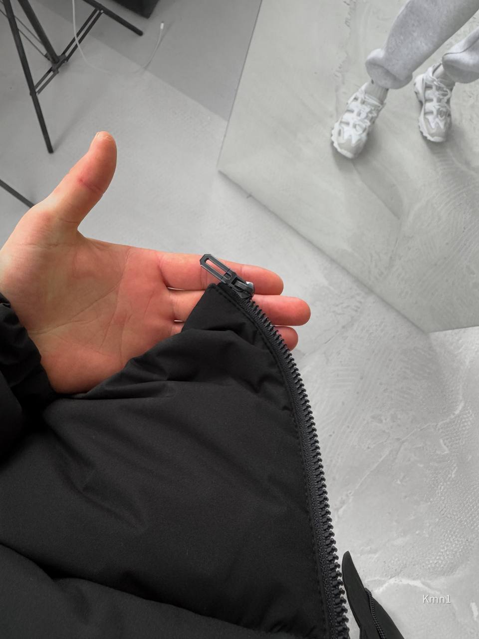 Men’s Oversized Puffer Jacket – Warm Winter Streetwear Coat with Hood, Casual Minimalist Outerwear