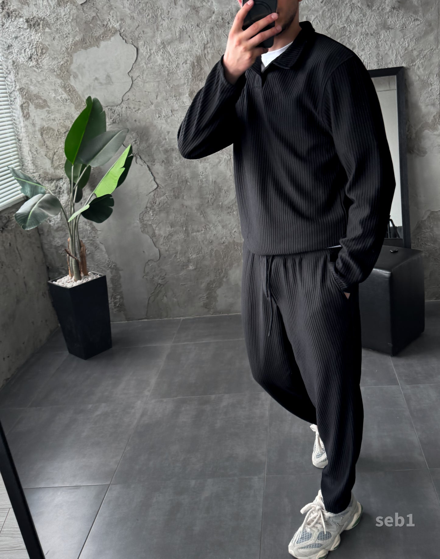 Men’s Pleated Two Piece Set – Long Sleeve Shirt and Jogger Pants, Casual Streetwear Outfit