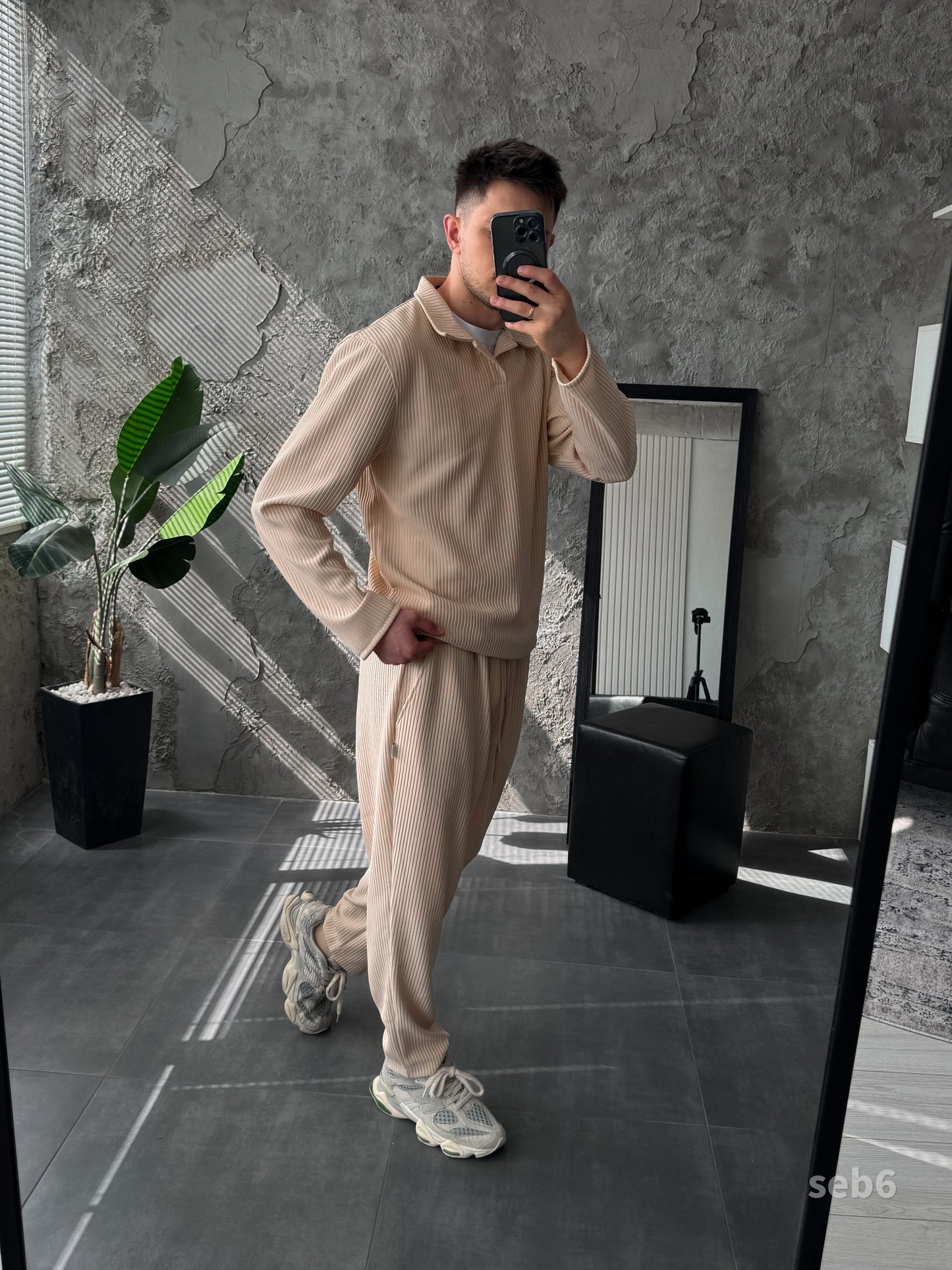 Men’s Pleated Two Piece Set – Long Sleeve Shirt and Jogger Pants, Casual Streetwear Outfit