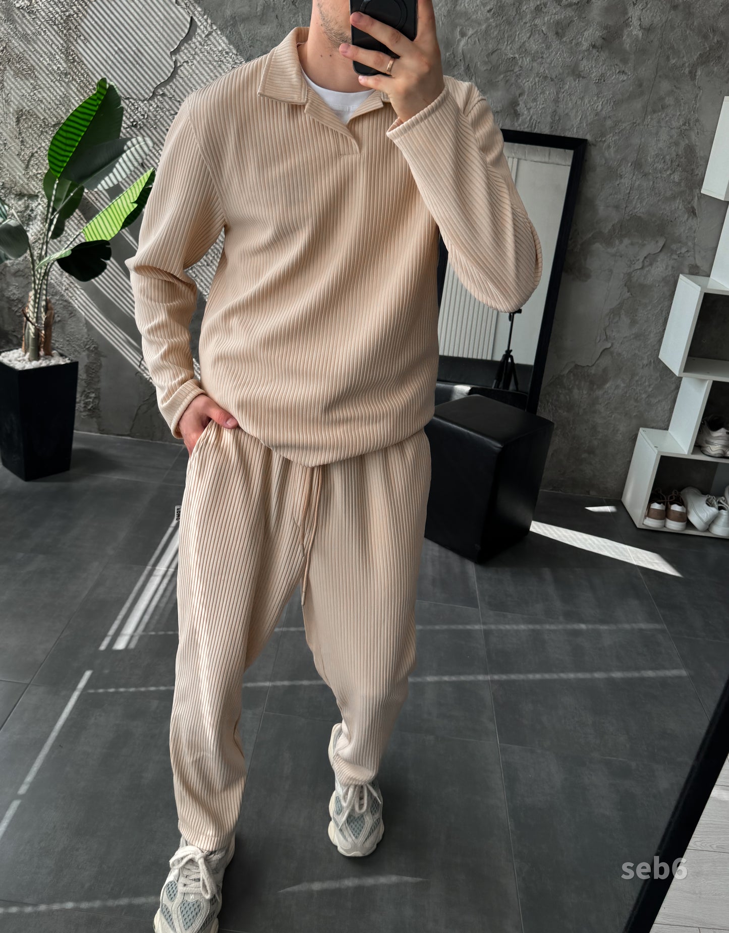 Men’s Pleated Two Piece Set – Long Sleeve Shirt and Jogger Pants, Casual Streetwear Outfit