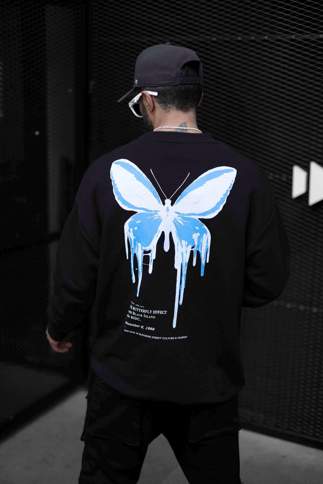 Sweatshirt Trendy Graphic Design for men Crewneck sweater Gift