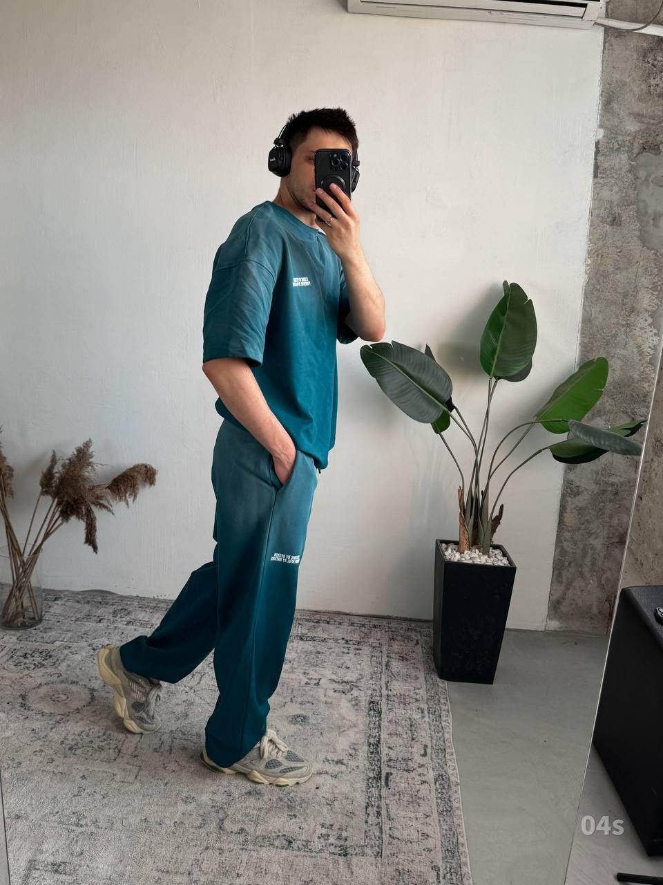 Gradient Streetwear Set for Men | Teal Ombre Two-Piece Outfit | Oversized T-Shirt & Pants | Urban Loungewear
