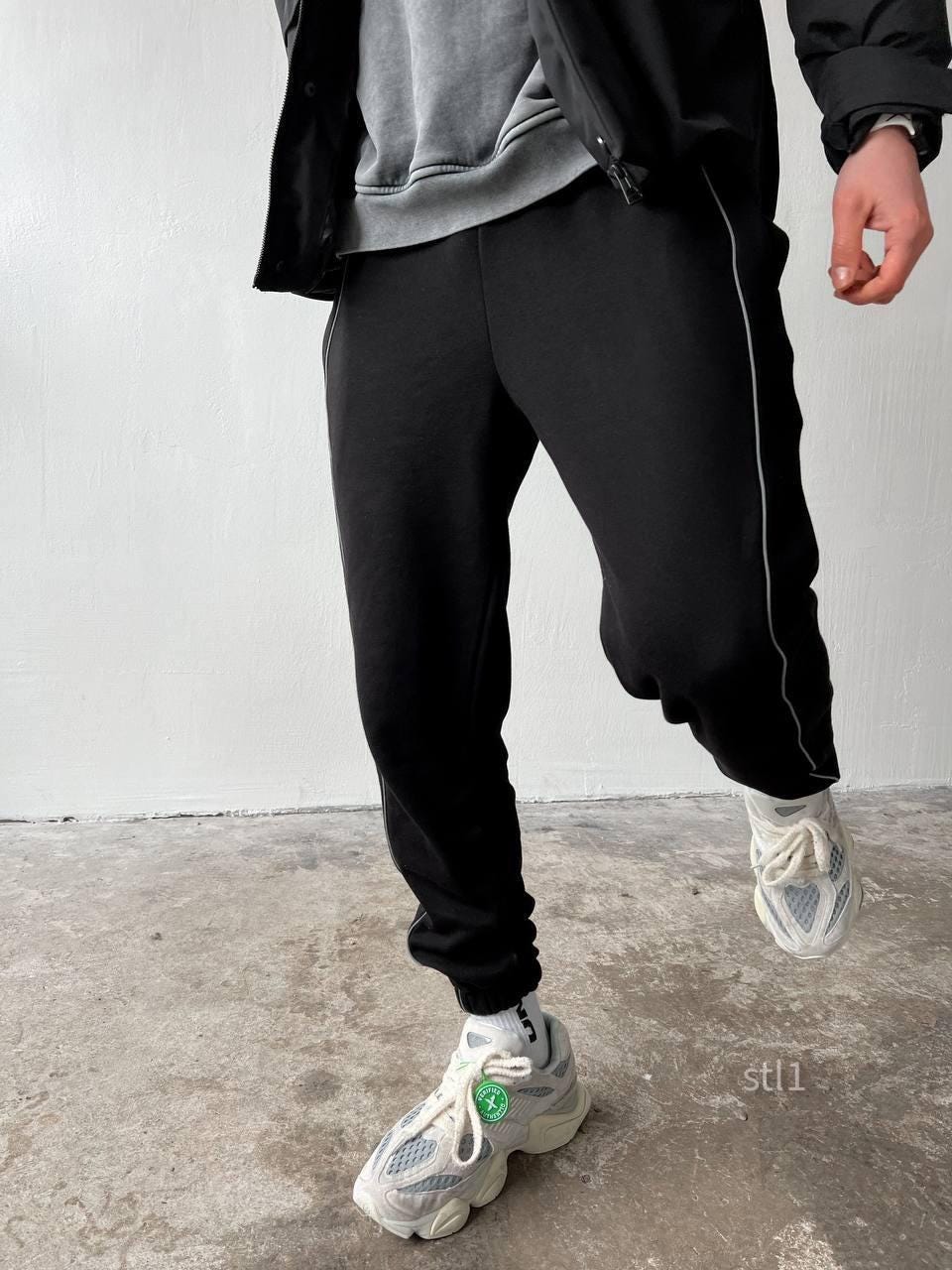 Men's Oversized Jogger Sweatpants: Black & White Side Stripe