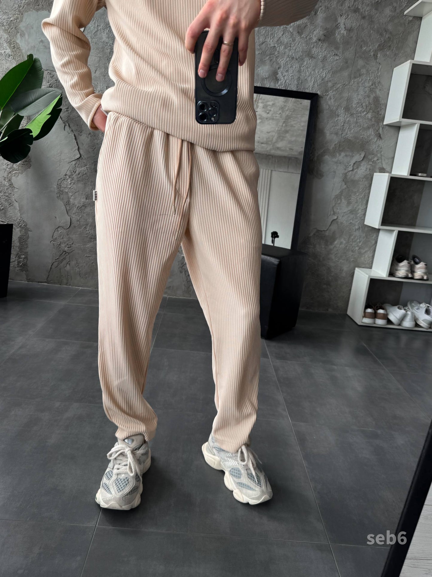 Men’s Pleated Two Piece Set – Long Sleeve Shirt and Jogger Pants, Casual Streetwear Outfit