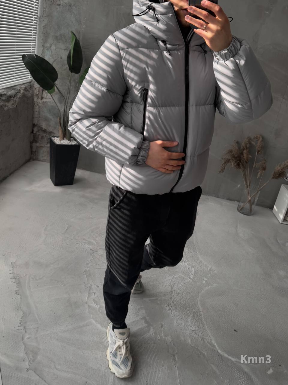 Men’s Oversized Puffer Jacket – Warm Winter Streetwear Coat with Hood, Casual Minimalist Outerwear