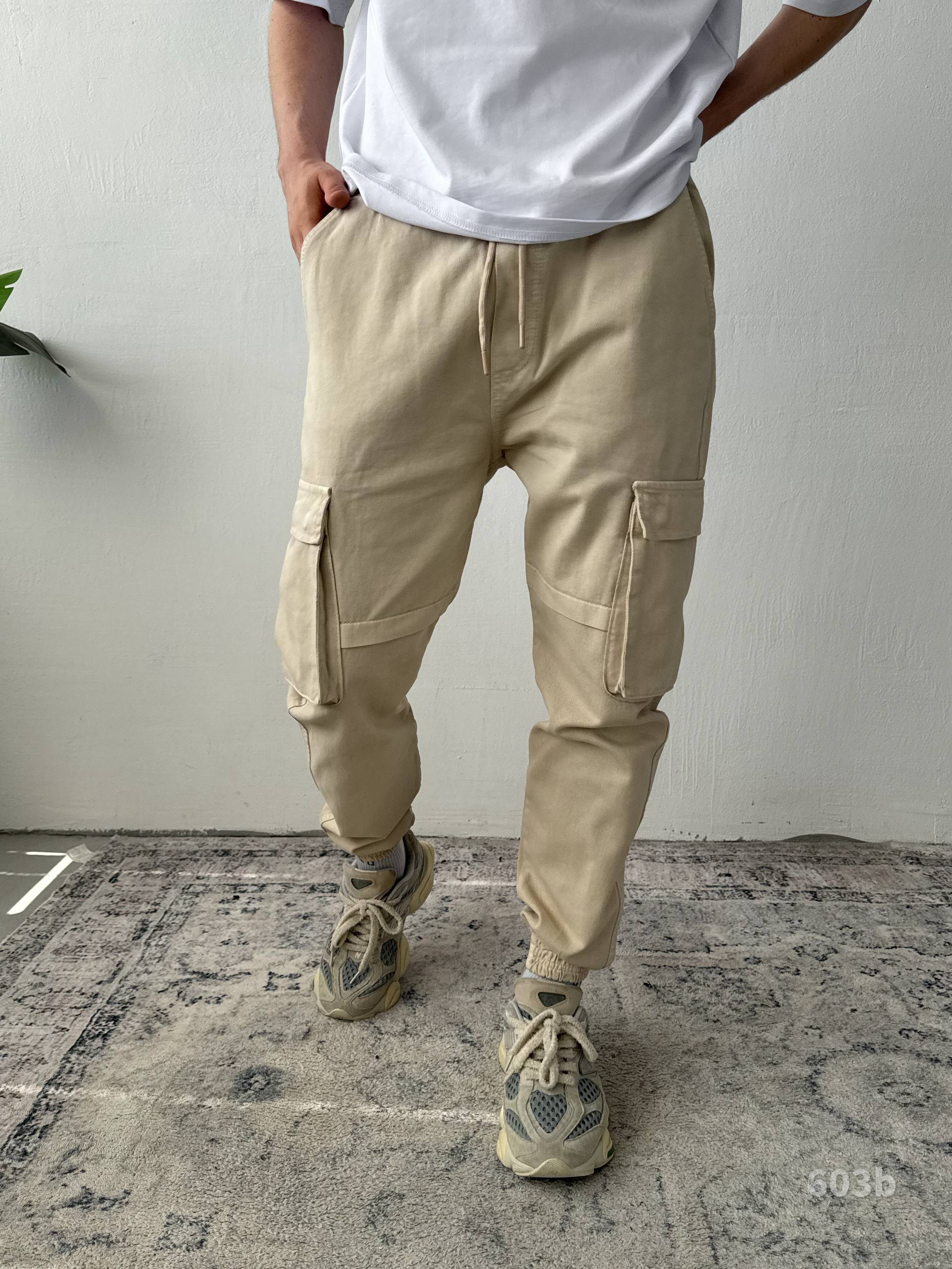 Men’s Cargo Jeans